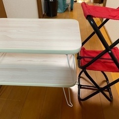 木目調ミニテーブル　2個セットの画像