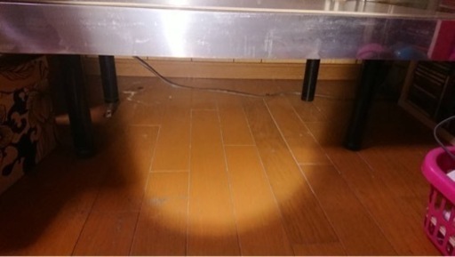 ガラスケース　ショーケース　コレクション棚　照明付き