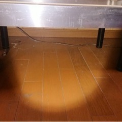ガラスケース　ショーケース　コレクション棚　照明付きの画像