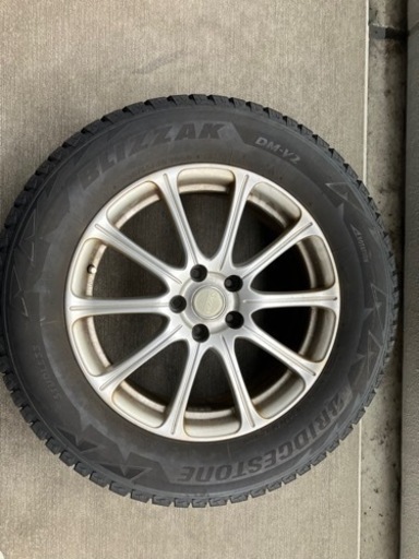 スタッドレスタイヤ　ブリヂストン　BLIZZAK 235/65/R18