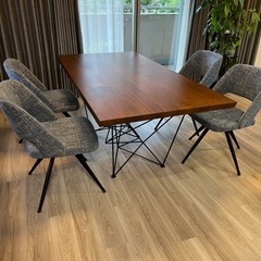 CARLOダイニングテーブル×UGOダイニングチェア４脚 (購入予定者決定)の画像