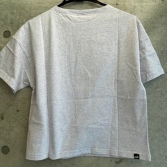 【新品】 プーマ ウィメンズ NEP ヤーン 半袖 Tシャツ（パープル）の画像