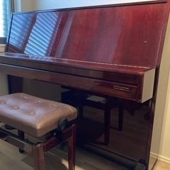 August Hoffman 112G アップライトピアノ