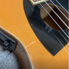 fender エレキウクレレの画像