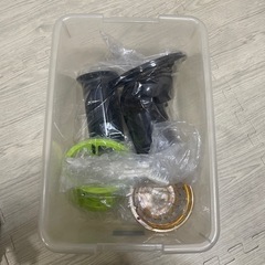 新品未使用　箱無し　ジューサー Kuvings JSG-641M クビンス ホールスロージューサー       サイレント 家庭用 キッチン スムージー 調理器具 分解洗浄 料理       ※新品未使用　箱無し        ■メーカー：Kuvings ■型番：JSG-641Mの画像