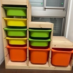 おもちゃの収納ボックス