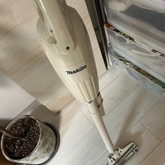 マキタ　掃除機　