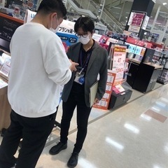 携帯販売スタッフの画像
