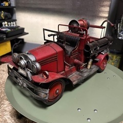 値下げ！ヴィンテージ風　特大消防車ミニカー