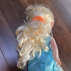 コストコ ドール 人形 エルサの画像