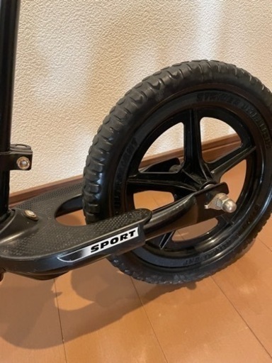 ストライダー　スポーツモデル　黒　12インチ