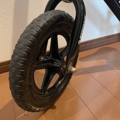 ストライダー　スポーツモデル　黒　12インチの画像