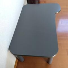 パソコンデスクの画像