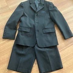 子供フォーマルスーツ　ベスト付き　120センチ