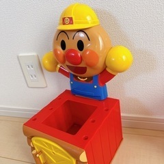アンパンマン とびら おもちゃ入れの画像