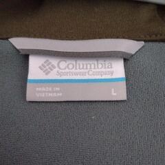 Columbia　防風マウンテンパーカーの画像