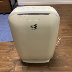 ダイキン　空気清浄機　加湿機能付の画像