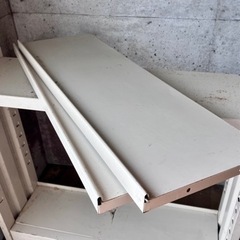 業務用スチール棚の画像