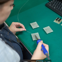 ☆画像検査用LED照明基板実装（はんだ付け、部品はめ込み）アルバイト大募集☆未経験者、女性の方大歓迎！の画像