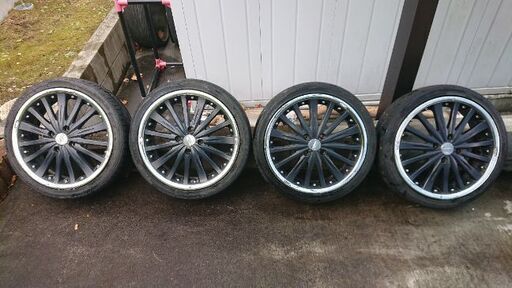 【年内引渡し限定価格】クリムソンBASEL16インチアルミホイール 軽やコンパクトカーに！さらに年内中引渡しの方に16インチタイヤ追加でもう4本付き！