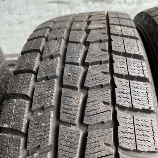 走行少　DUNLOP ダンロップ　WM01 205/65R16 スタッドレス　タイヤ　2017年製　16インチ
