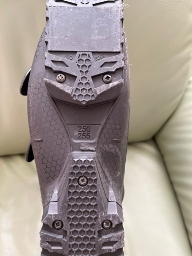 さらに値下げしました【試着可】スキーブーツ(ほぼ新品)