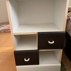 引扉着き収納ボックス