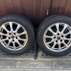 プリウスα スタッドレス　４本セット