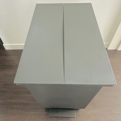 ★足踏み式　ゴミ箱★の画像