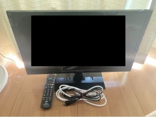 テレビ　Panasonic 24型