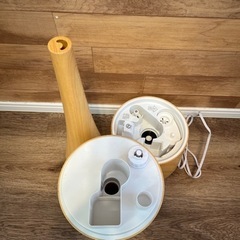 加湿器　ウッド調　①の画像