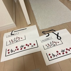 AＵDREY  未使用品紙袋　大　小　2サイズの画像