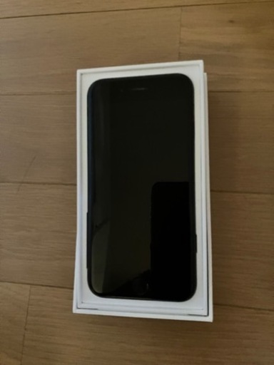 iPhoneSE（第二世代）　ジェットブラック　128G
