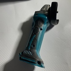 マキタ　ディスクグラインダー　14.4v  ※バッテリー無しの画像