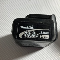 マキタ　ディスクグラインダー　14.4v  ※バッテリー無しの画像