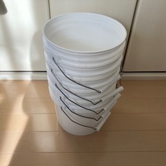 ペール缶(バケツ)  4リットル　5個　の画像