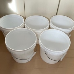 ペール缶(バケツ)  4リットル　5個　の画像