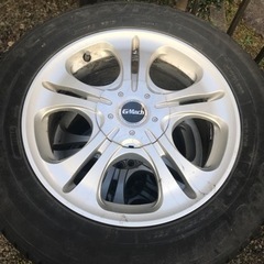 引取り限定　スタッドレスタイヤ　205/65R16