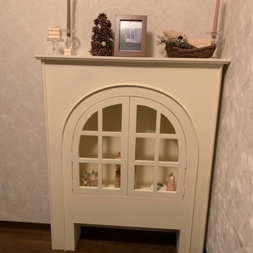 処分価格☆マントルピース ☆開閉式扉付