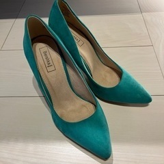 ベルシュカ　Bershka サイズ38 の画像