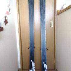 K2 スキー板の画像