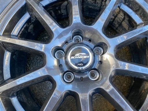 【取りに来ていただける方限定】TOYO TIRE スタッドレスタイヤ225/60R17 990