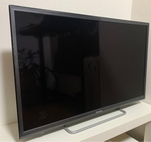 shiori様⭐︎
パナソニック ハイビジョン液晶テレビ　ビエラ　32型