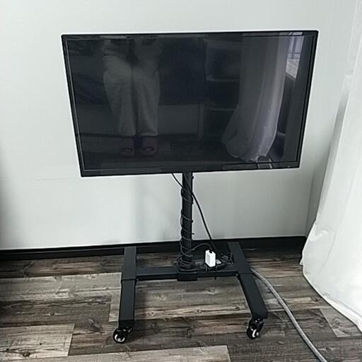 テレビ台座付