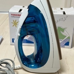 スチームアイロン　TOSHIBA TA-B65の画像