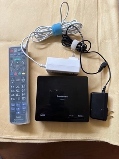 un-24f7 Panasonic パナソニック　ポータブル　2017