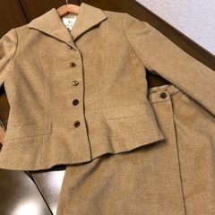 組曲 スカートスーツ 上下セットの画像