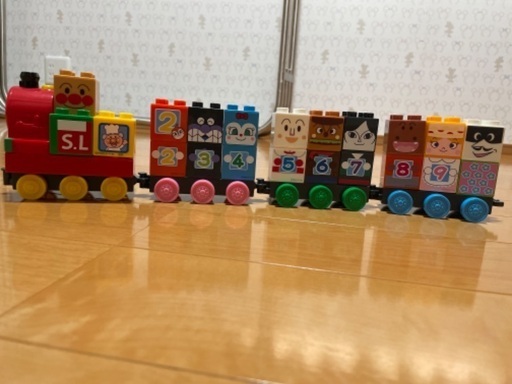 アンパンマン SLマンのすうじブロック ブロックラボ SLマンと123！
