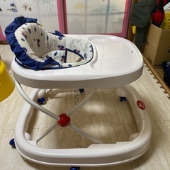 歩行器の画像