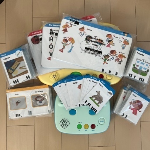 2014年購入　幼児用英語教材　Worldwide Kids  （フルセット）